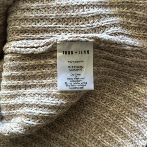 John + Jenn sweater - Picture 6 of 8